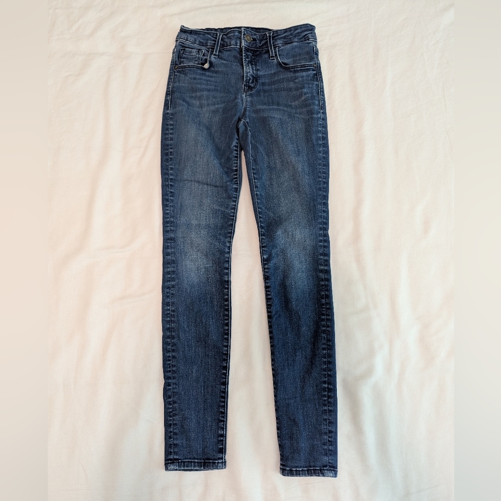 Old Navy Rockstar Stretch Dark Blue Skinny Jeans